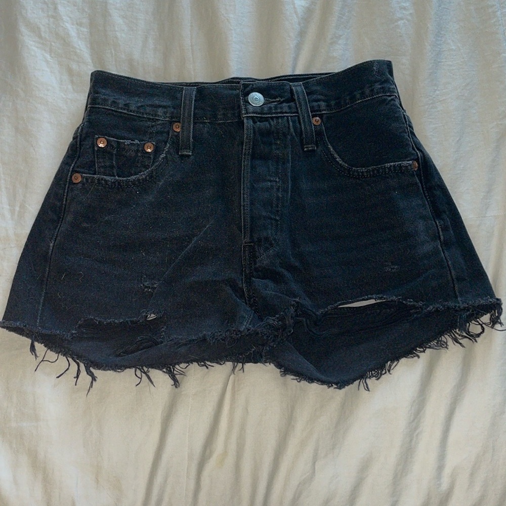 Black 501 Levi’s Shorts
